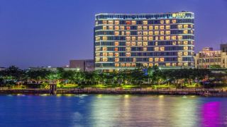 hisilk-artwork-center-fliport-coso-hotel