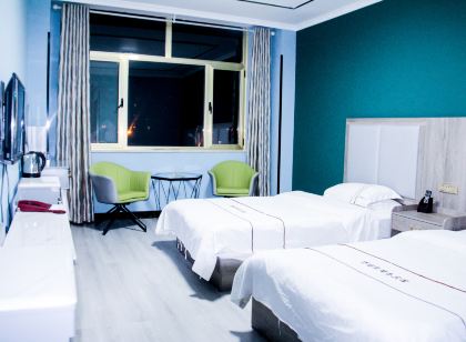 格爾木萬客聚酒店