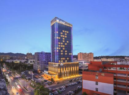 Fuzhou Le'an Maison New Century Hotel