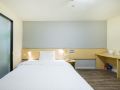 7-days-inn-nanjing-tongji-street-commercial-square