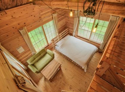 南箱根ツリーハウス