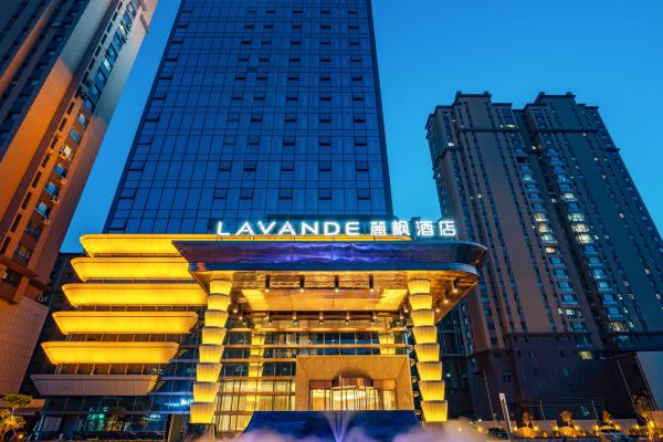 丽枫酒店(鞍山市中心店)预订价格,联系电话位置地址【携程酒店】