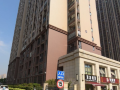 t-plus-e-sports-apartment