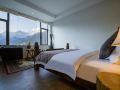 hotel-blanche
