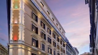 marcella-royal-hotel-rooftop-garden