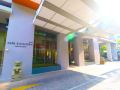 siri-sathorn-bangkok-by-uhg