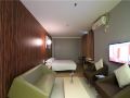 colour-boutique-hotel-shenzhen-shekou-sea-world-shuiwan-metro-station