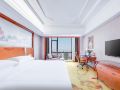 vienna-international-hotel-wuhan-yangtze-river-bridge-yellow-crane-tower