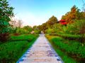 lingjun-jockey-club-forest-villa-resort