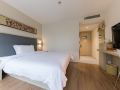 hanting-hotel-shanghai-west-nanjing-road-metro-station