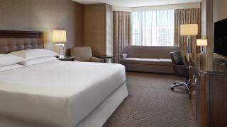 sheraton-parkway-toronto-north-hotel-and-suites
