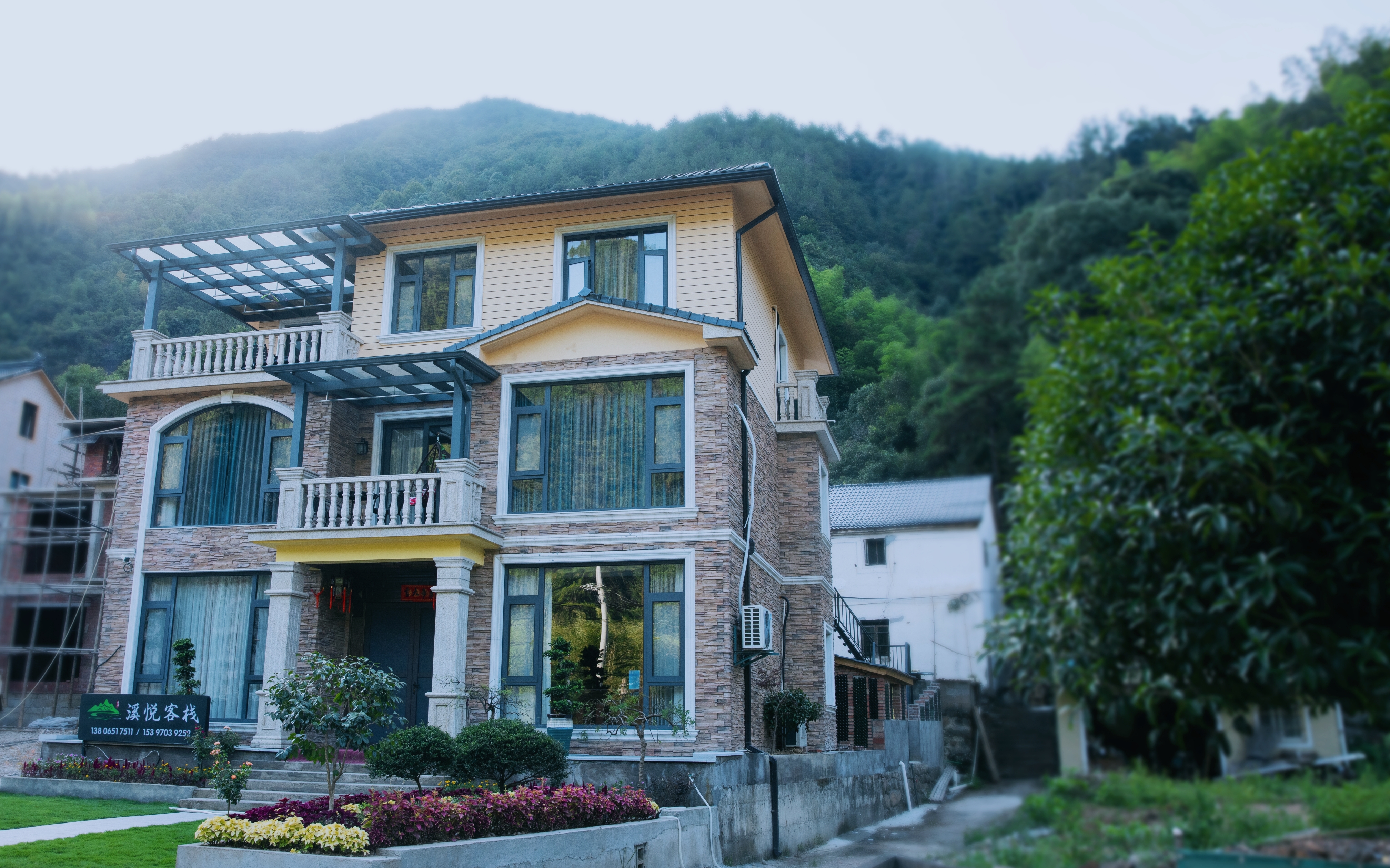 hotel overview picture