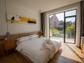 mr-liu-and-miss-fan-holiday-home
