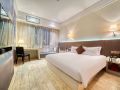 hansen-books-music-hotel