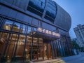 orange-hotel-wuhan-station-east-square