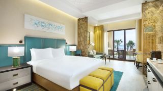 doubletree-by-hilton-resort-and-spa-marjan-island