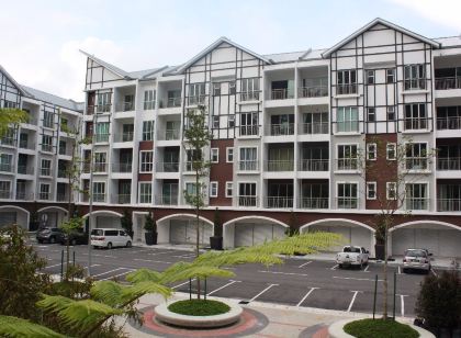 CAMERON GOLDEN HILL APARTMENT