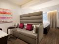 embassy-suites-by-hilton-new-york-manhattan-times-square