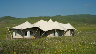 xiahe-ami-gonghong-ranch-homestay