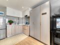 cat-66-e-sports-apartment-east-railway-station-store