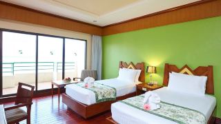 garden-sea-view-resort