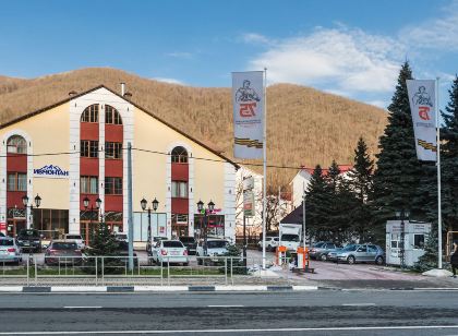 Ivmontan Hotel