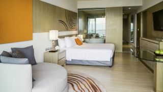 movenpick-siam-hotel-na-jomtien-pattaya-sha-plus-plus-