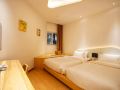 whole-heart-hotel-guangzhou-tapazhou-exhibition-center-store
