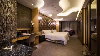 uher-luxury-resort-hotel
