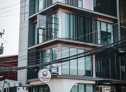 Polkadot Cafe & Hotel