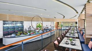crowne-plaza-hailing-island