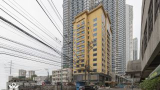 tiara-oriental-hotel
