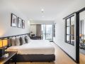evergreen-place-siam-by-uhg