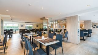 the-grass-serviced-suites