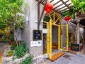 shenzhen-slow-life-industrial-style-seaside-inn-nostalgic-shop