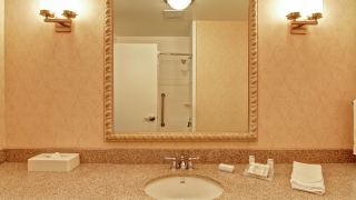 hilton-garden-inn-ottawa-airport