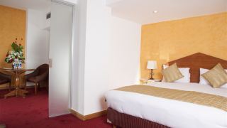 golden-tulip-hotel-flamenco-cairo