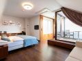 hotel-carol