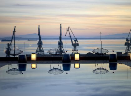 The Met Hotel Thessaloniki, a Member of Design Hotels