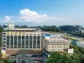 gangshe-hotel-guilin-central-square-xiangshan-park