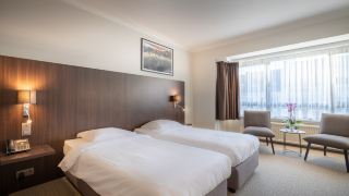 hotel-carlton