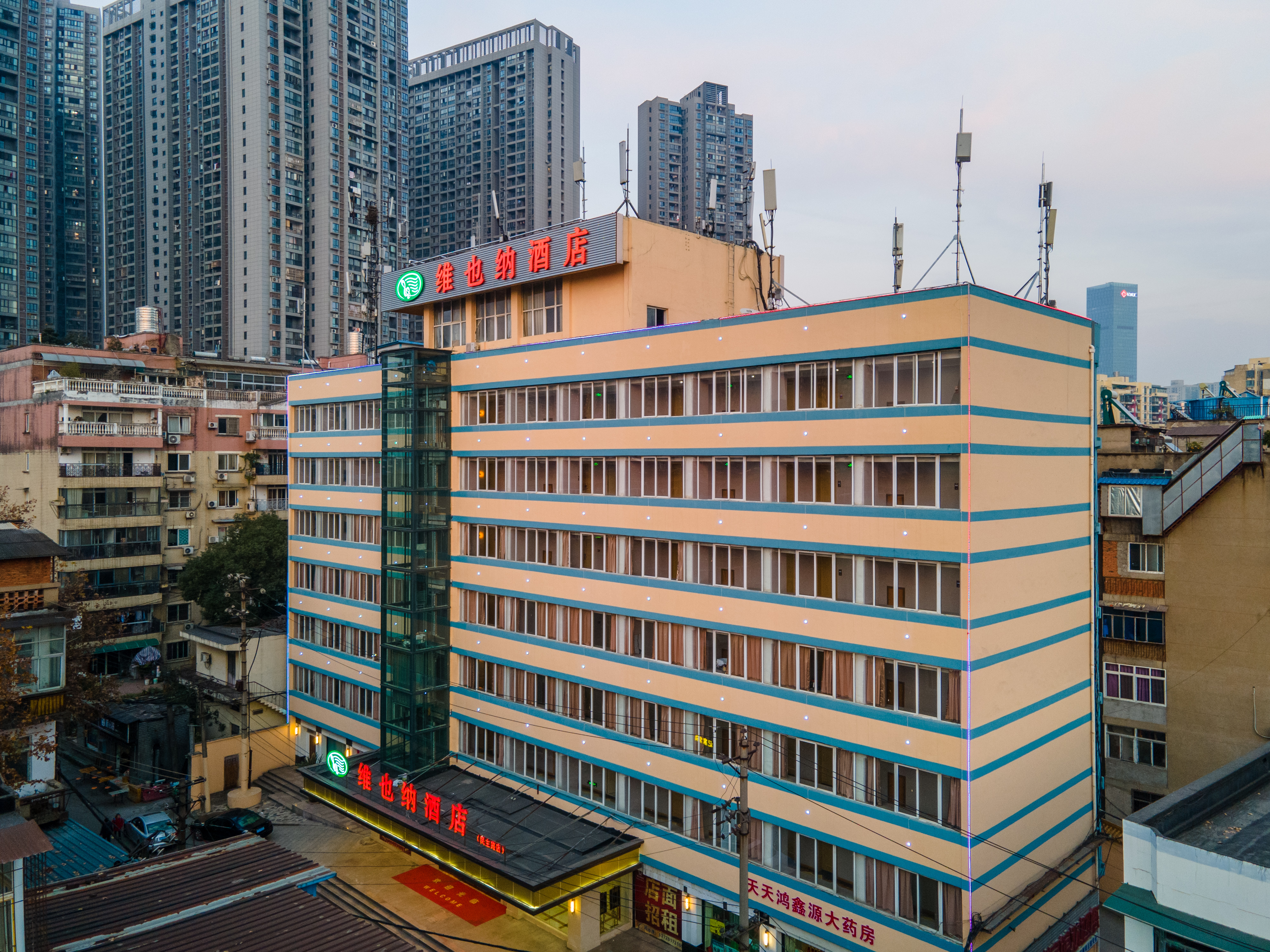 hotel overview picture