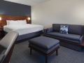 courtyard-by-marriott-palm-springs