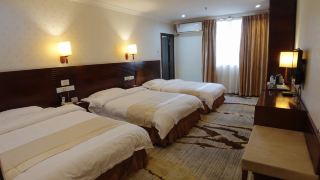pazhou-hotel-guangzhou-convention-and-exhibition-center-modiesha-metro-station