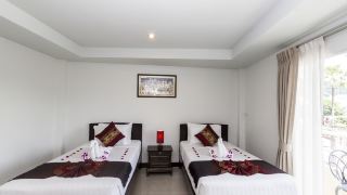silver-resortel