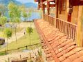 leisure-courtyard-lake-view-homestay