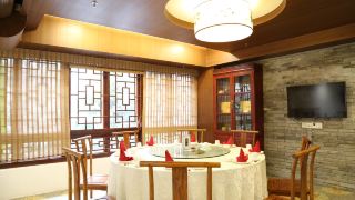 pazhou-hotel-guangzhou-convention-and-exhibition-center-modiesha-metro-station