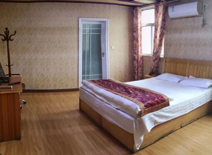 Haoyan Business Hotel