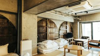 common-de-hostel-and-bar