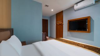 royal-traders-hotel